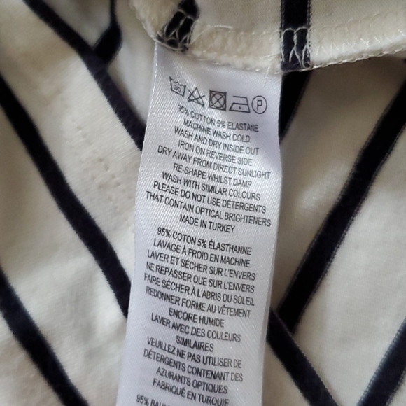 French Connection 3/4 Sleeve Tshirt Size XS - Picture 6 of 8